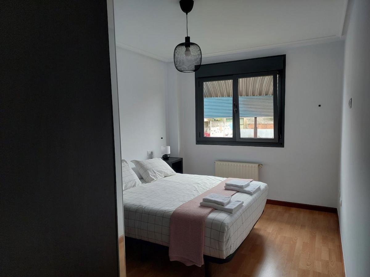 Apartment 145a Moderno Dos Gijon