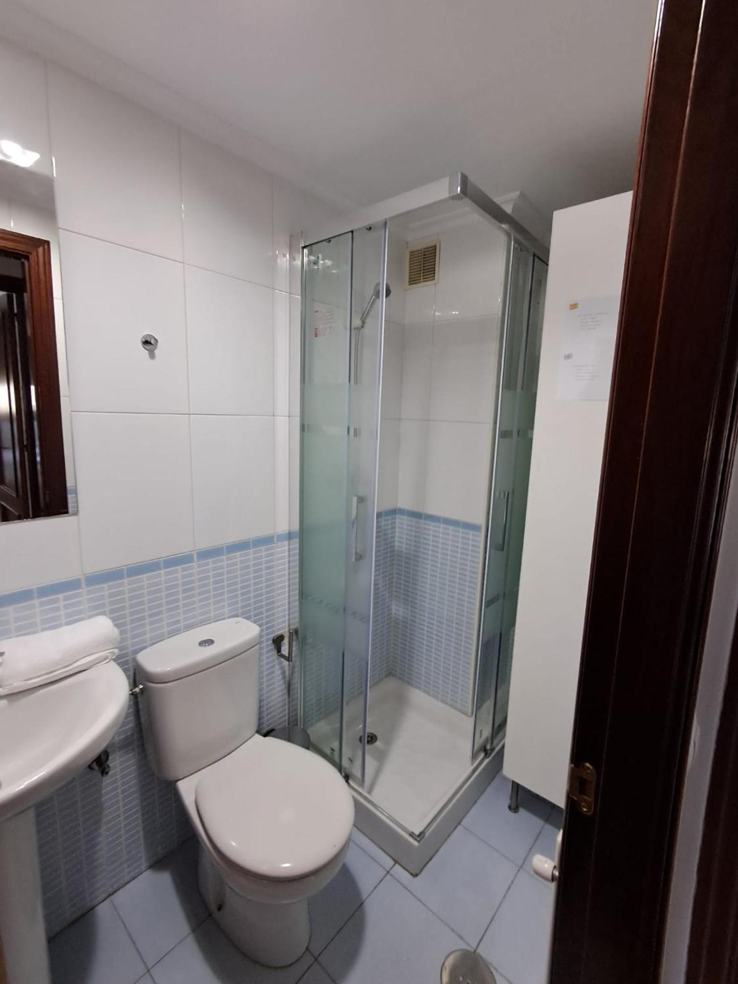 145a Moderno Dos Gijon